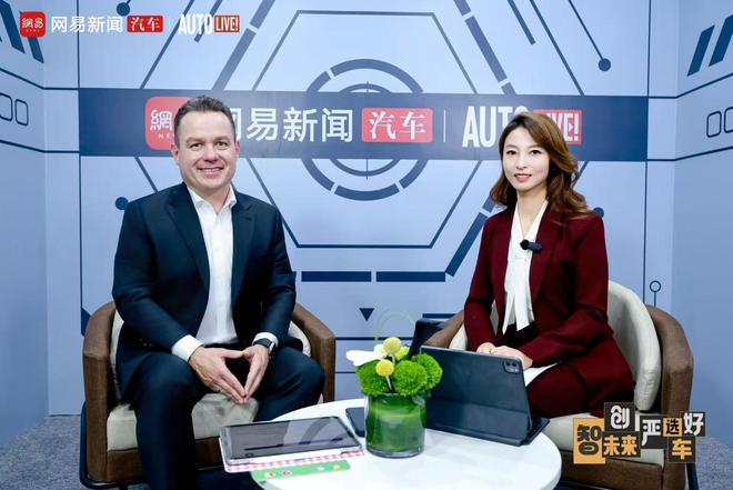 上汽奥迪施鹏泽：性能与空间绝不妥协 AUDI品牌第二款车型的量产版将高度还原E SUV概念车