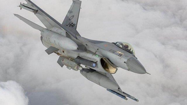 乌称一飞行员死亡 俄称击落F-16