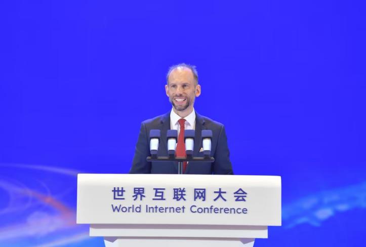 安德鲁·斯坦斯：文化遗产数字化意味着一次深刻变革
