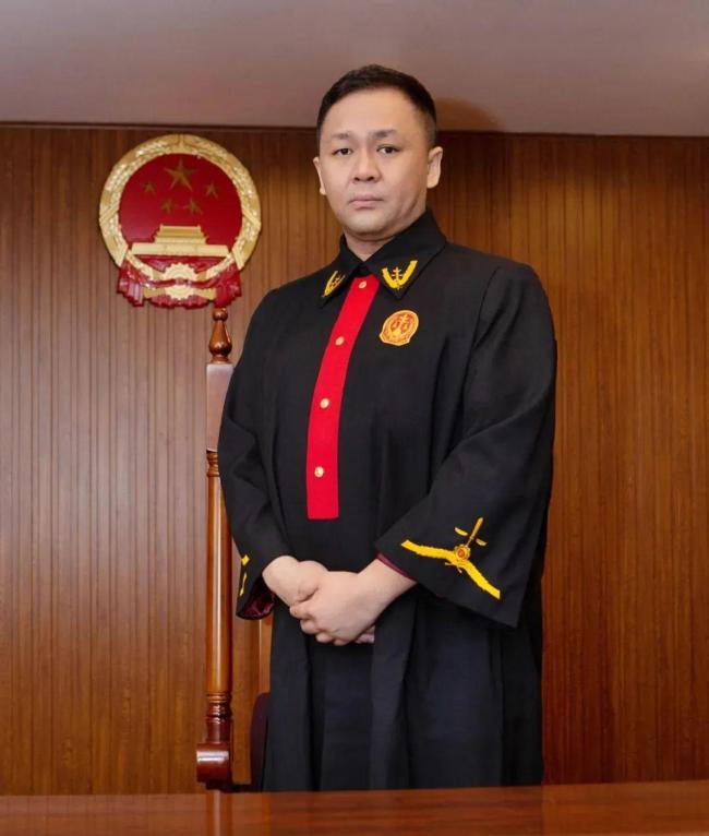 哈尔滨司法局局长丁锐心梗去世