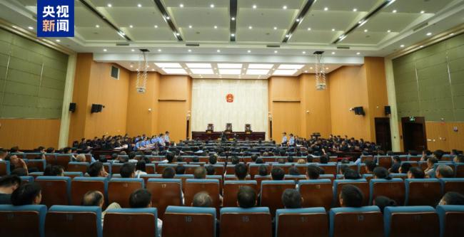 明家犯罪集团11人被判死刑
