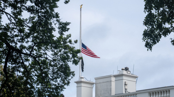 柯克与特朗普家族关系曝光