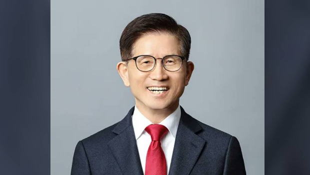 雇佣劳动部长金文洙将于今日辞职 雇佣劳动部长金文洙将于今日辞职
