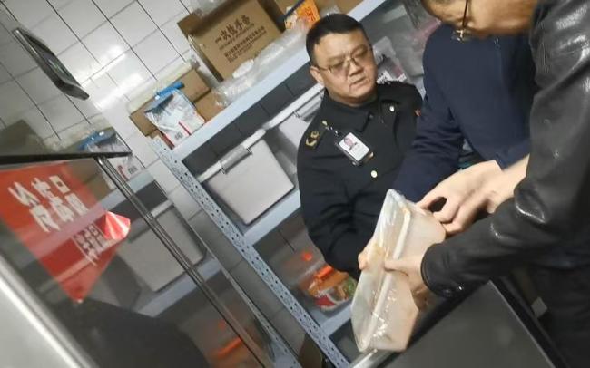 监管部门对华莱士涉事门店进行查处
