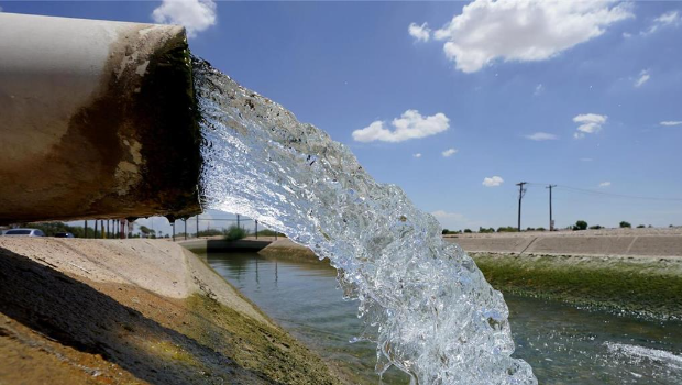 供水