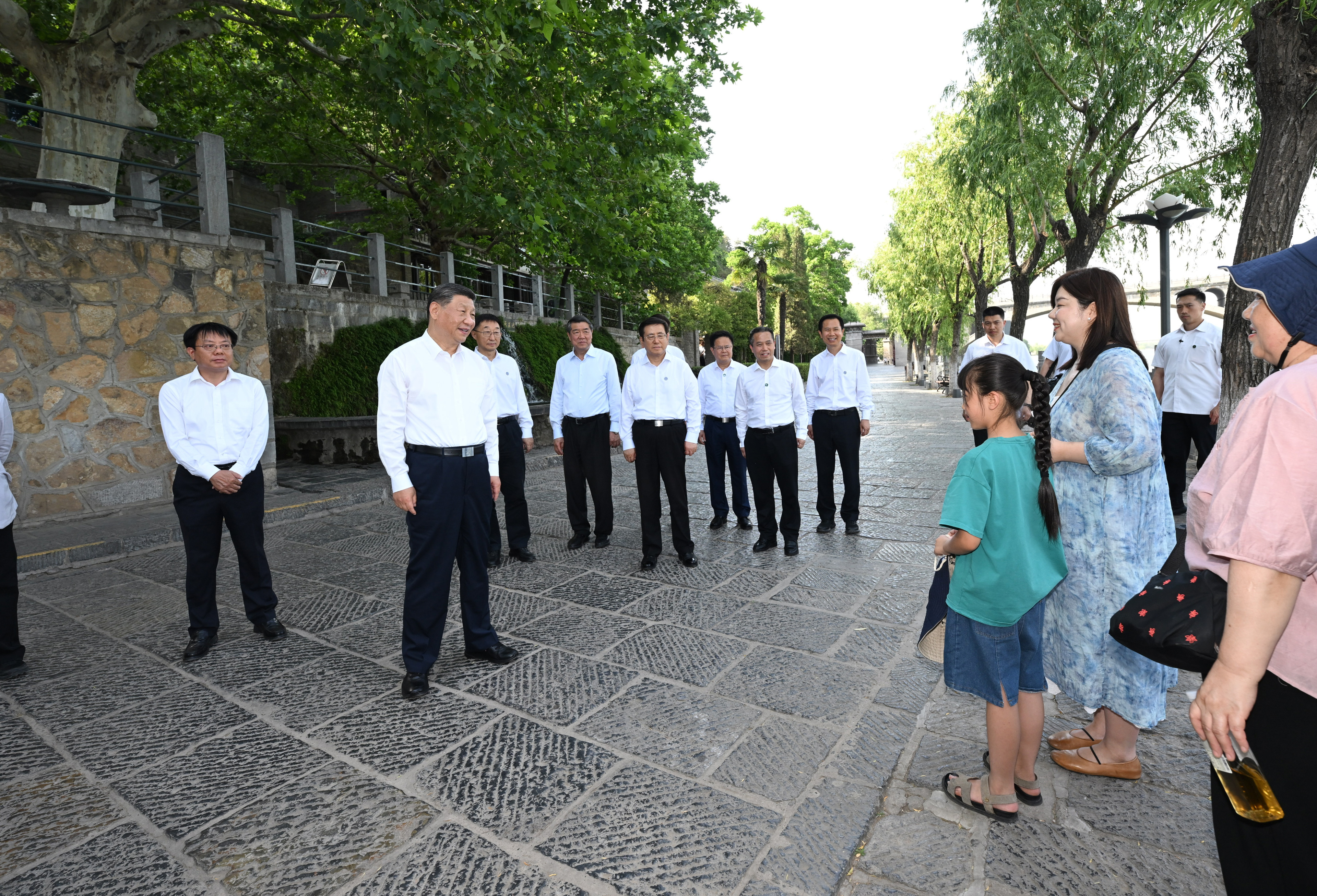 鉴往知来·跟着总书记学历史丨千年洛阳 古韵流芳 鉴往知来·跟着总书记学历史丨千年洛阳 古韵流芳