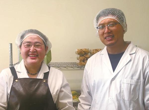 宁波：“90后”夫妻把馒头做出了花