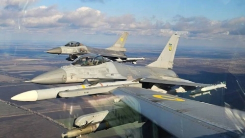 乌克兰空军12日有第2架F-16战机遭导弹击落，机师丧生。