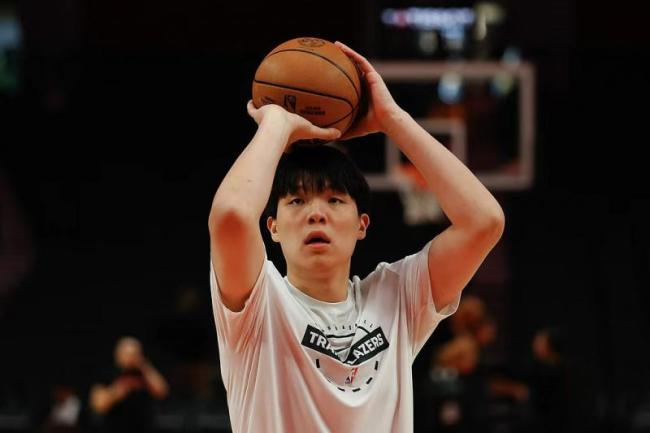 开拓者前锋说喜欢杨瀚森