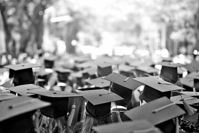 多元路径与本土实践 国外研究生导师培训的差异化图景