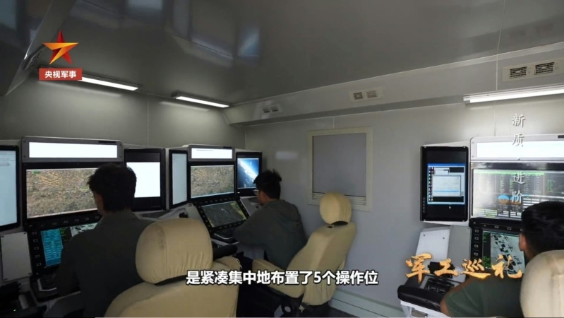 彩虹-9配有智能大脑，能自主飞行。 央视军视1