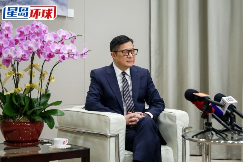 保安局局长邓炳强强调,纪律部队人员必须熟知危害国家安全的行为模式,以作防范。 保安局局长邓炳强强调,纪律部队人员必须熟知危害国家安全的行为模式,以作防范。