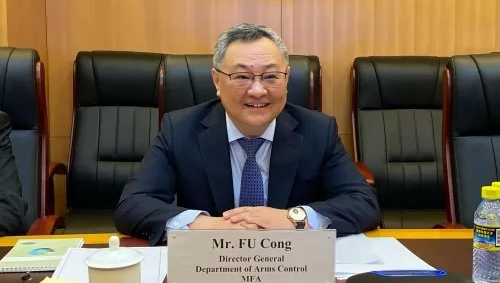 傅聪候任中国常驻联合国代表。 傅聪候任中国常驻联合国代表。