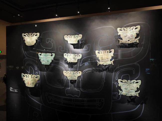 原来三星堆是多彩的