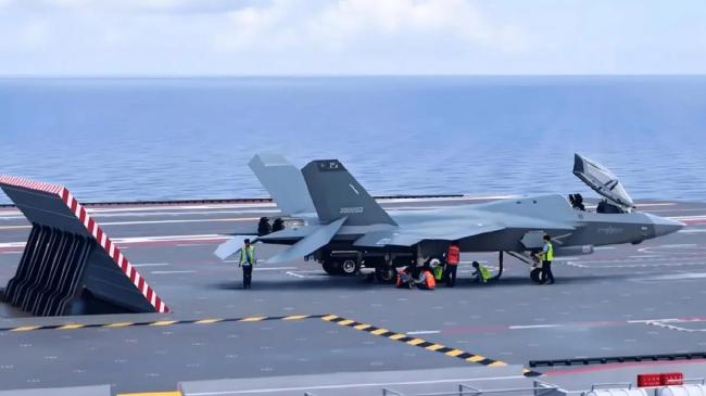 外媒高度关注福建舰入列