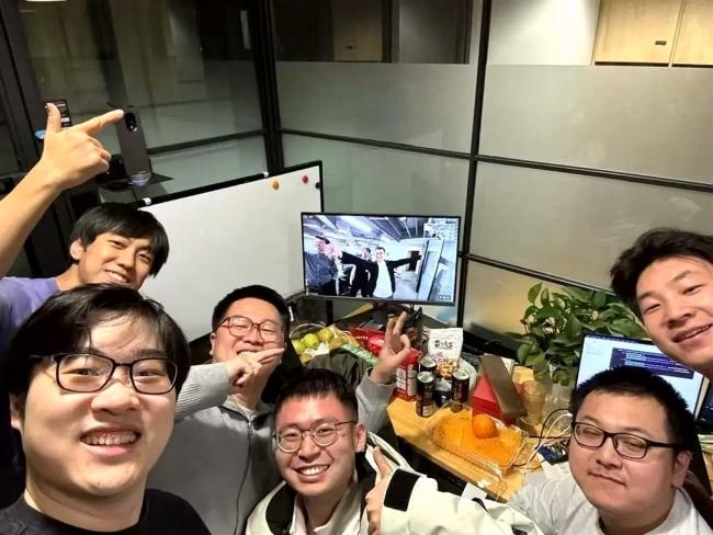 Manus研发团队月薪最高达4万