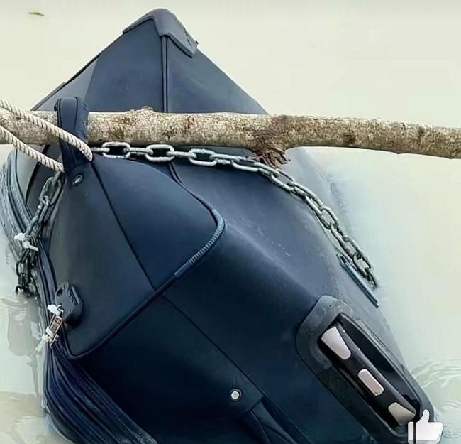 女子在泰被沉尸胸部假体印中文