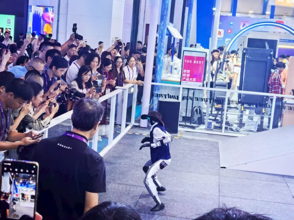 新华全媒+|创新求变!这届东博会“主角”是它 新华全媒+|创新求变!这届东博会“主角”是它