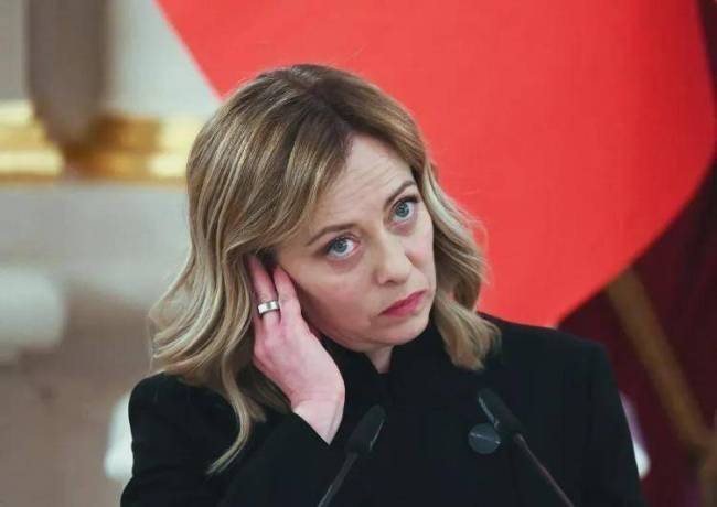 意大利总理被举报至ICC