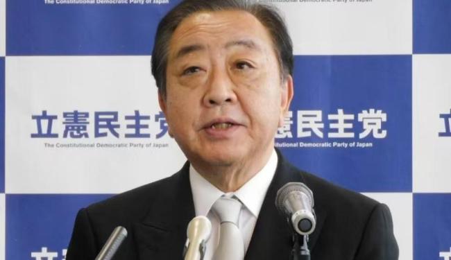 高市在党首会上被问到翻白眼