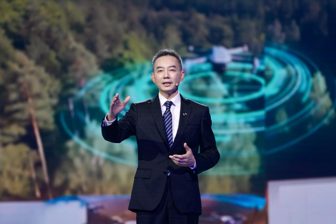 “低空智联网关键技术研究与应用”获2025年世界互联网大会领先科技奖