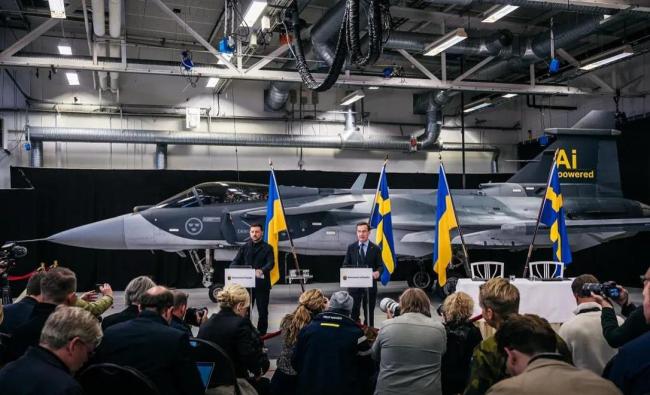 乌克兰为何选择采购150架鹰狮战机