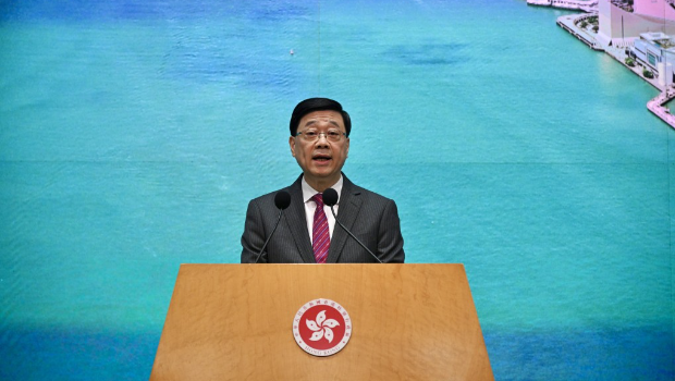 李家超