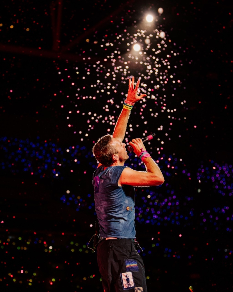 Coldplay四场演唱会，吸引约二十万观众入场。启德体育园图片