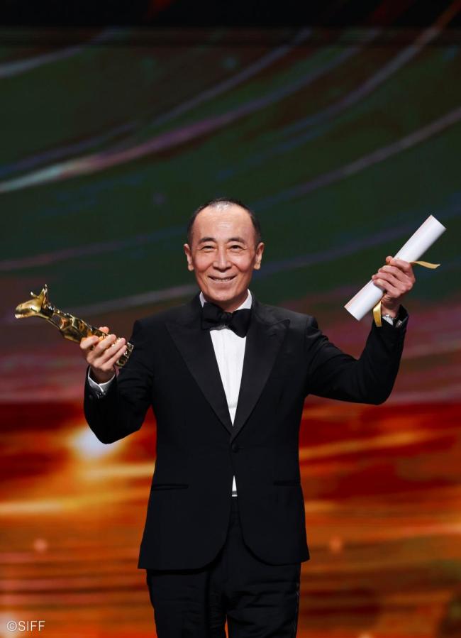 曹保平时隔10年再获金爵最佳导演