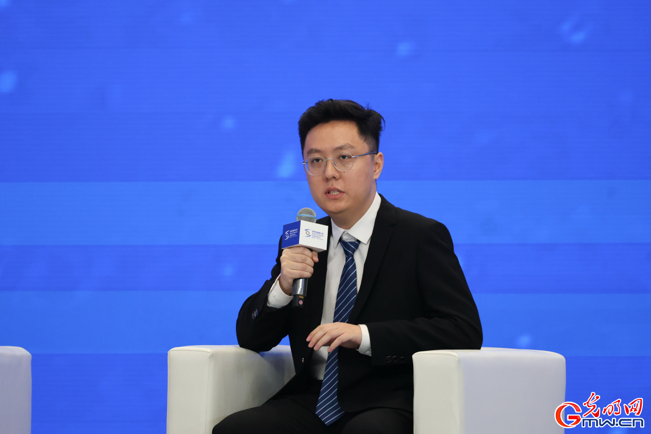 陈德里：AI革命尚处于上半场的早期阶段