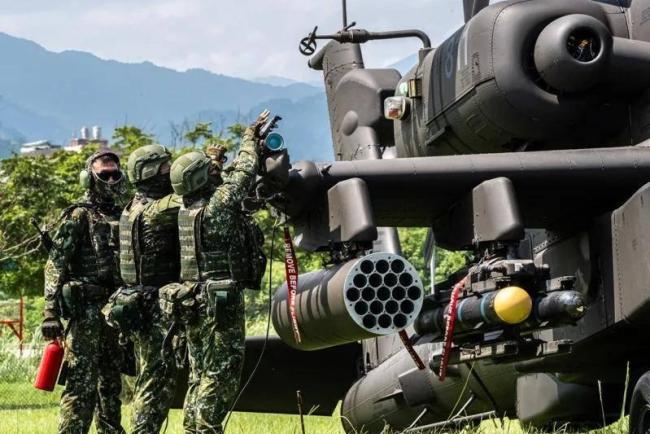 被大陆通缉的台军如今生活到处遇挫