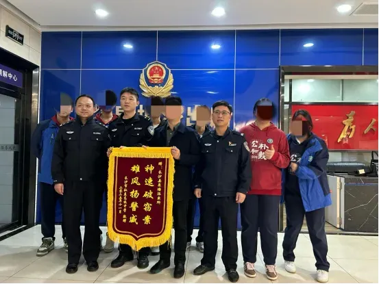 10多部学生手机被盗 警方3小时追回！