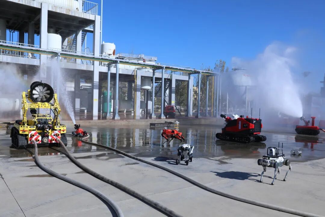 中国消防救援学院举办“119”消防救援科技文化节