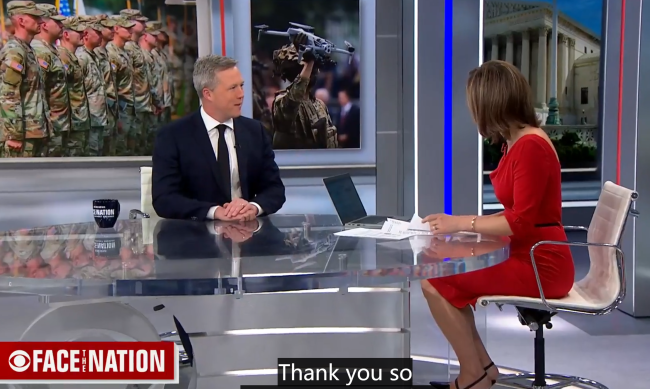 美陆军部长：将以难以置信速度赶超中国无人机