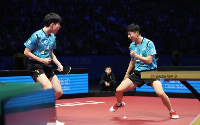 北京队获得全运会乒乓球男团金牌