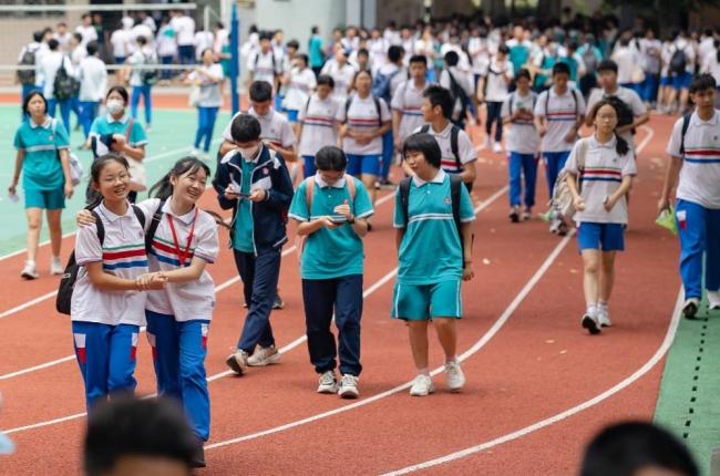 广东佛山官宣中小学春秋假