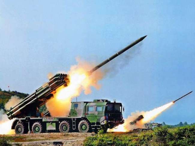 曝泰柬冲突中泰军VT-4坦克炸膛