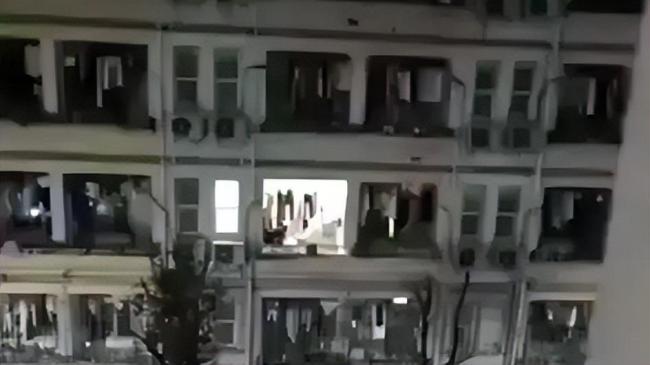 三峡大学通报留学生闯女寝