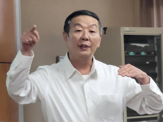 台自制潜艇推手黄曙光辞职“咨委”，曾被指控为贪污犯