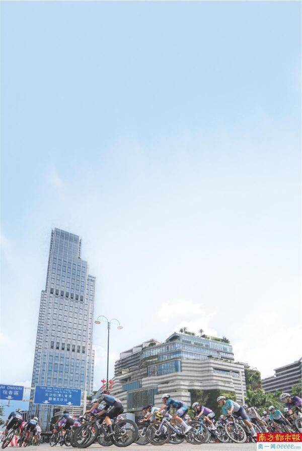 这个月底，香港还将举办单车节，继续围绕“以赛带游”，为选手和观众提供丰富的延伸体验。