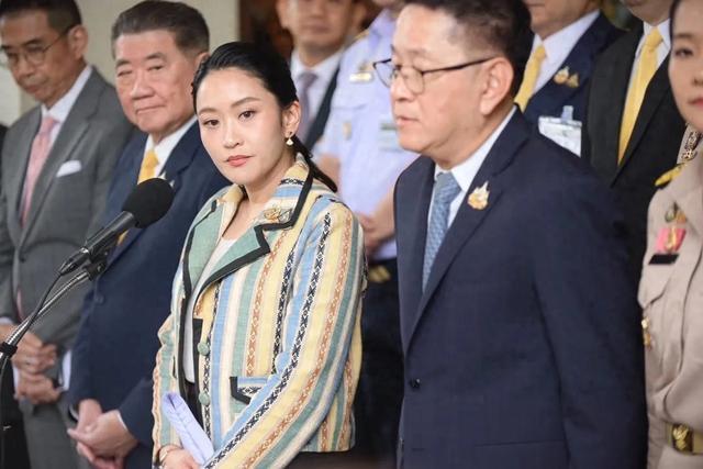 泰国总理佩通坦将被调查
