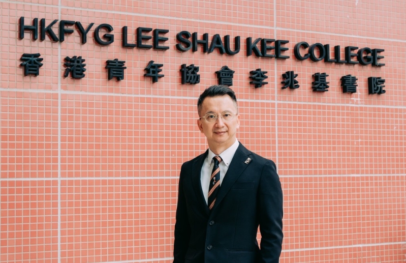 香港青年协会李兆基书院校长连镇邦表示,学院得益于李兆基捐款而成立。 香港青年协会李兆基书院校长连镇邦表示,学院得益于李兆基捐款而成立。