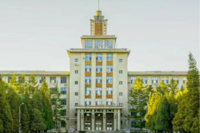 大学生坠落溺亡知情者发声