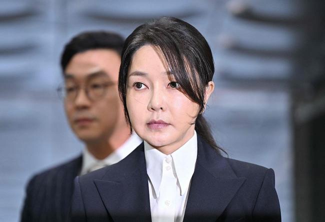 韩或出现前总统夫妇同时被捕局面
