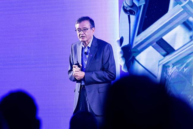 英特尔回应特朗普要求CEO辞职