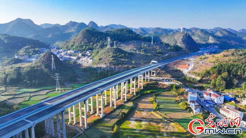 贵平高速通车运营 为西南地区对外开放注入新活力