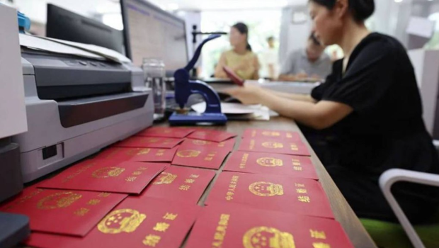 内地结婚人数不断下滑。