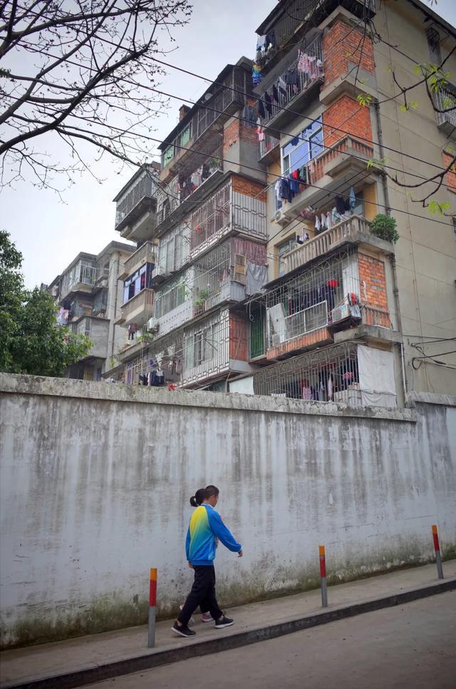 吴谢宇案人性的深渊 凝视黑暗背后的普遍性