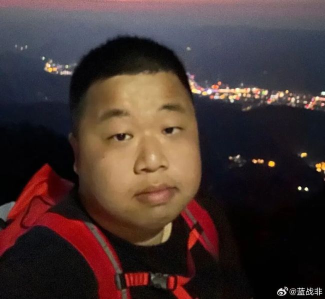 中使馆回应蓝战非在非洲遭遇绑架