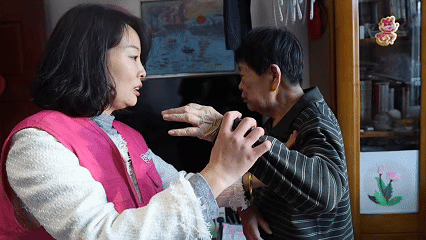 ����ͼ�µ����ǣ����Ϸ���ʦ���ػ��������Ҹ�